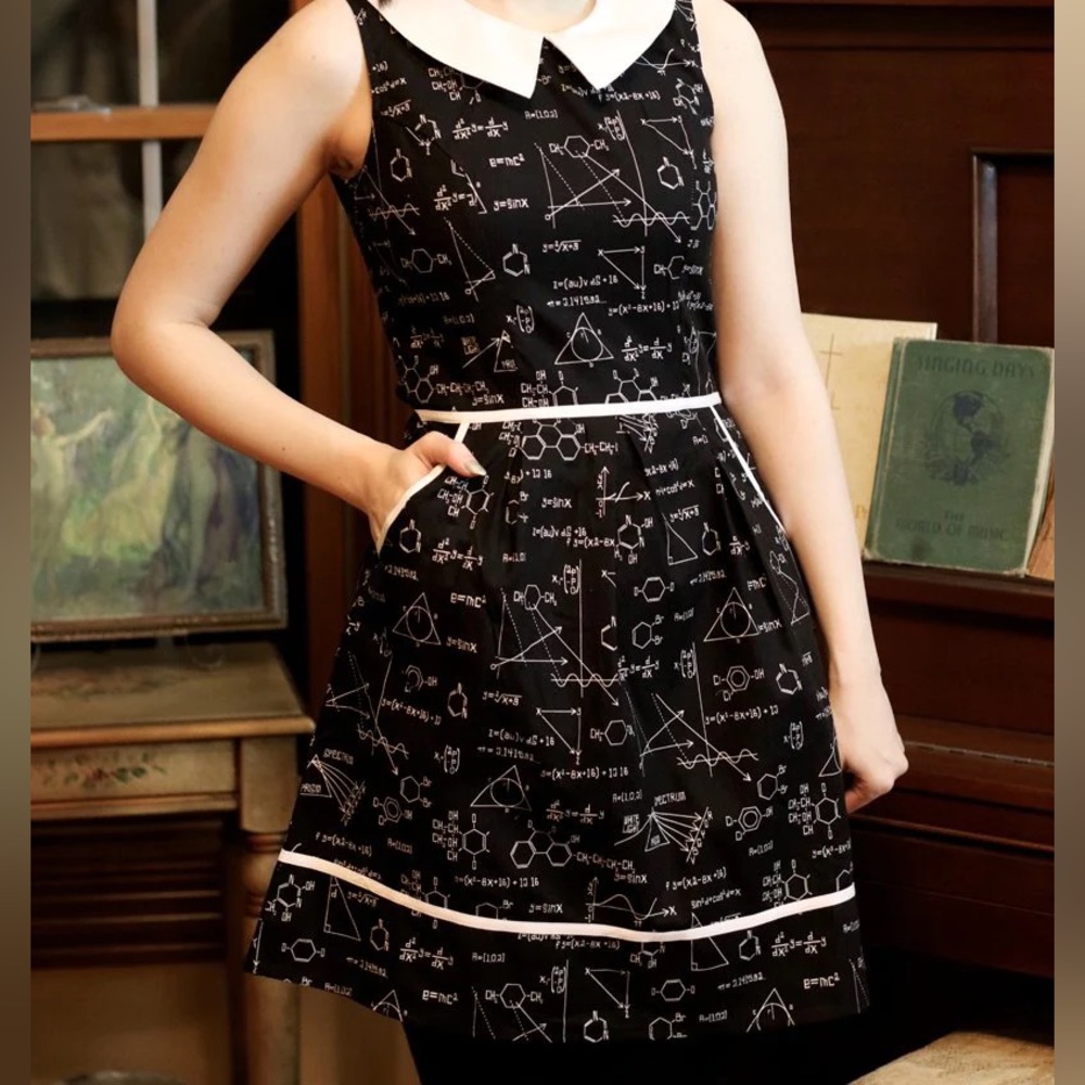 Retrolicious Peter Pan Collar Equations & Chemistry Dress NWT